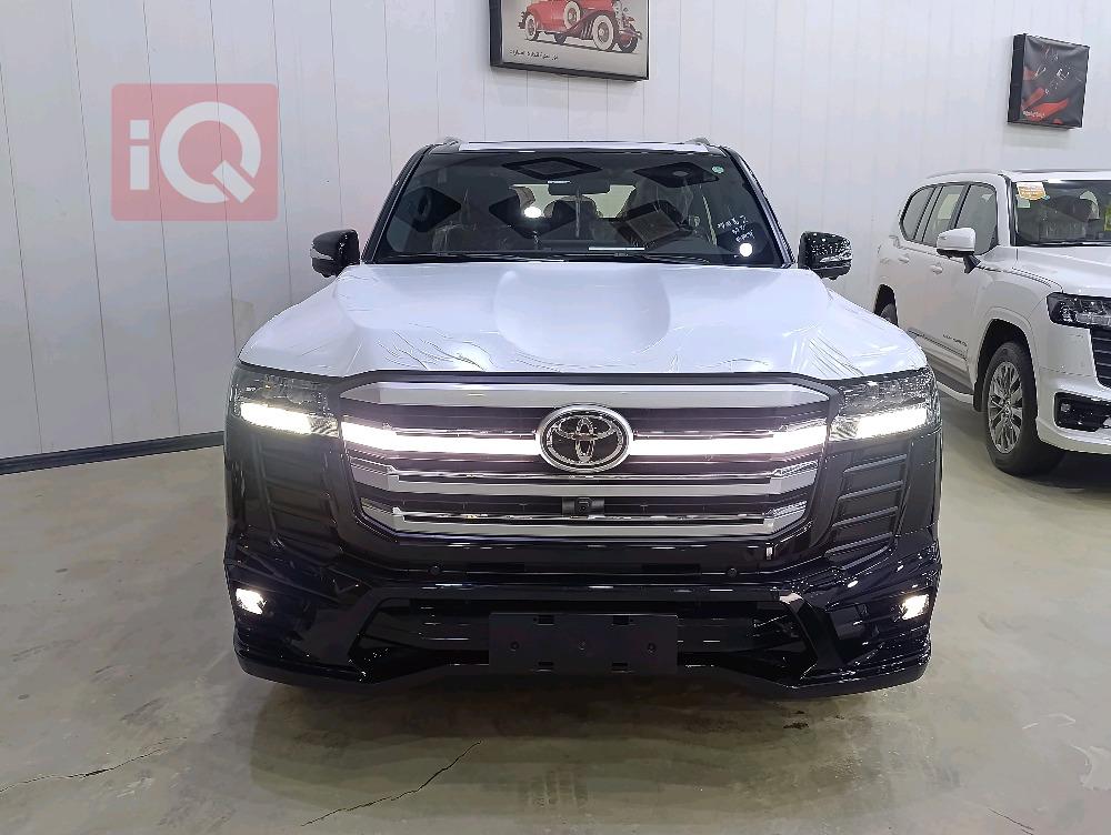 تويوتا لاندكروزر